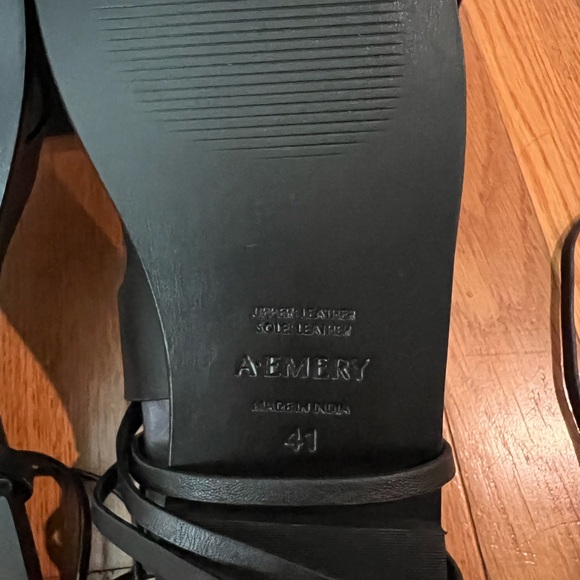 A. Emery Margaux leather sandals - Picture 7 of 7